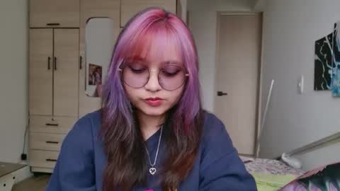 Snapshot of iam_zoechan chatting on June 15, 2:30 pm Zoe 3 online show from June 15, 2:30 pm