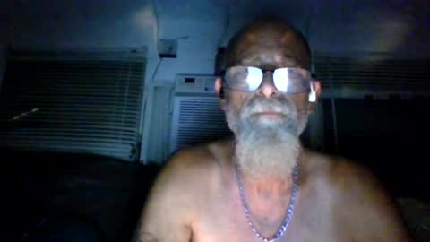 Goat  Lulu  Elektra online show from June 27, 7:13 am