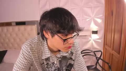 iamjuanjoc online show from May 8, 3:45 am