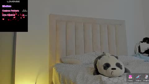 Snapshot of iamjulian_ chatting on September 26, 12:42 pm Juliiiiian online show from September 26, 12:42 pm