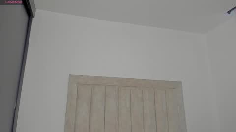 Snapshot of iamjulian_ chatting on September 28, 11:26 am Juliiiiian online show from September 28, 11:26 am