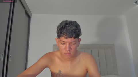 Juliiiiian online show from May 8, 12:54 pm