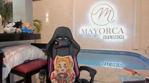 Nayuta online show from November 16, 8:53 am