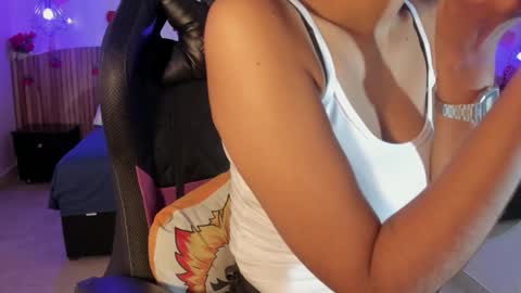 Nayuta online show from February 11, 8:36 pm