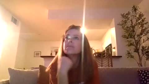 iampoppyy online show from November 16, 1:33 am