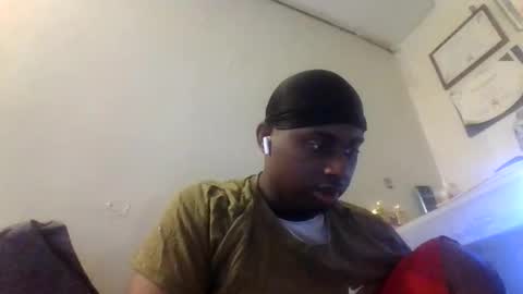 Snapshot of iamryan995442 chatting on March 18, 10:13 pm iamryan995442 online show from March 18, 10:13 pm