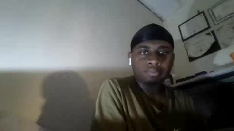 Snapshot of iamryan995442 chatting on April 2, 6:05 pm iamryan995442 online show from April 2, 6:05 pm