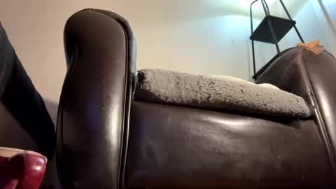 Snapshot of iamtheone403 chatting on January 8, 1:30 am iamtheone403 online show from January 8, 1:30 am