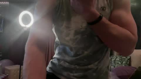 iamtommyparker online show from February 16, 8:43 am