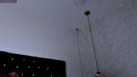 IAN CASTILLO online show from October 21, 11:11 am