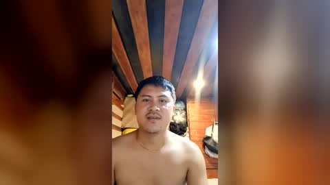 Snapshot of ian_the_cummer chatting on June 19, 5:56 am ian_the_cummer online show from June 19, 5:56 am