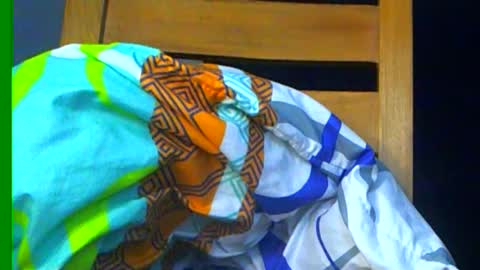 Snapshot of ian_zaenzz chatting on December 22, 9:09 pm Samuel igsamuelnoguera 1333 online show from December 22, 9:09 pm