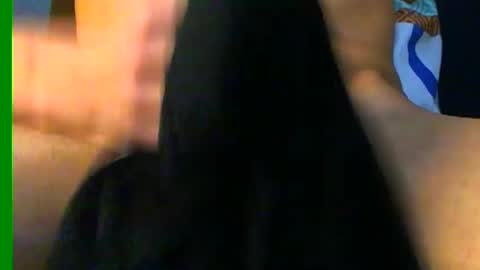 Snapshot of ian_zaenzz chatting on December 23, 10:12 pm Samuel igsamuelnoguera 1333 online show from December 23, 10:12 pm