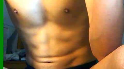 Snapshot of ian_zaenzz chatting on January 24, 9:26 pm Samuel igsamuelnoguera 1333 online show from January 24, 9:26 pm