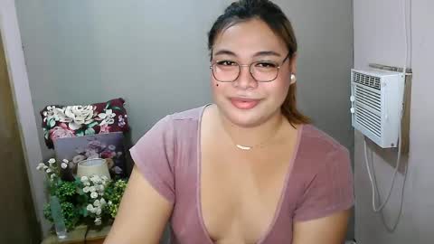 iana online show from February 1, 6:32 am