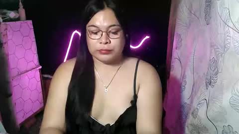 iana online show from April 16, 2:01 am