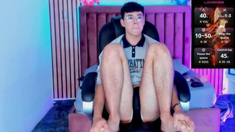 Ian  online show from April 1, 11:02 pm