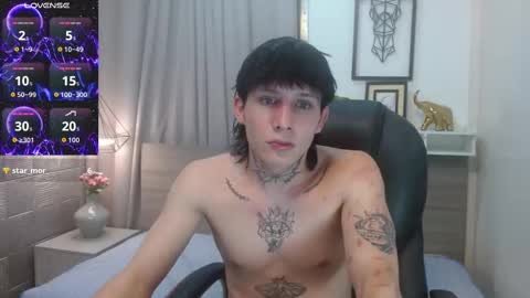 ian online show from November 12, 10:15 am