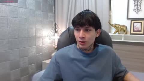 ian online show from November 14, 4:55 am