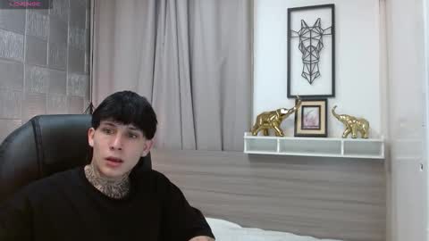 ian online show from February 12, 11:33 pm