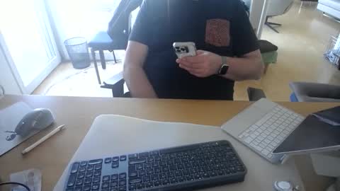 iandy12 online show from February 1, 1:31 pm