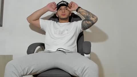 iandygrasso online show from December 30, 12:31 pm