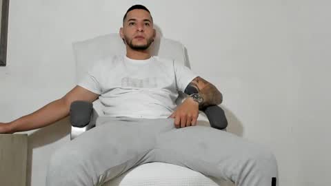 iandygrasso online show from February 4, 10:32 am