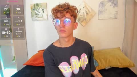 ian  online show from November 9, 4:33 am