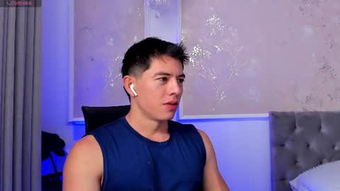 Snapshot of ianmancini chatting on July 20, 12:40 pm ianmancini online show from July 20, 12:40 pm