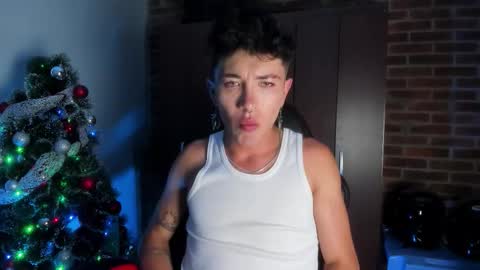 Andrew online show from December 5, 3:15 am