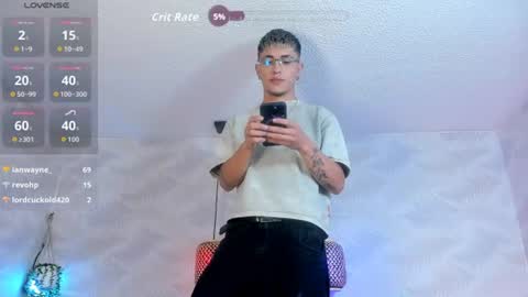 Snapshot of ianwayne_ chatting on June 17, 5:21 am Andrew online show from June 17, 5:21 am