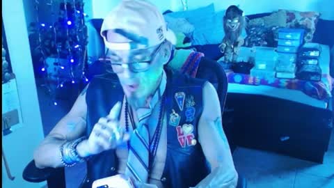 PMS online show from February 26, 1:00 am