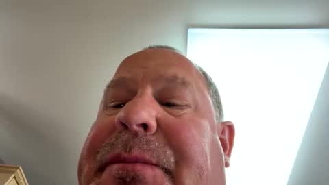 Snapshot of icanmakeyousquirt69 chatting on April 14, 6:36 pm icanmakeyousquirt69 online show from April 14, 6:36 pm