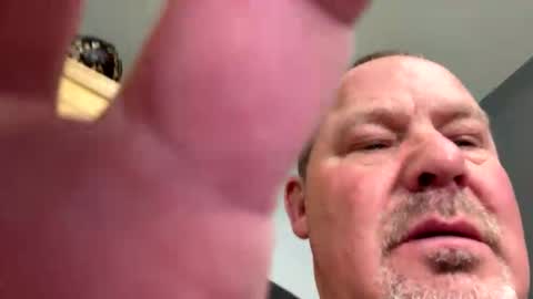 Snapshot of icanmakeyousquirt69 chatting on April 19, 8:00 pm icanmakeyousquirt69 online show from April 19, 8:00 pm