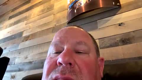 Snapshot of icanmakeyousquirt69 chatting on May 1, 7:07 pm icanmakeyousquirt69 online show from May 1, 7:07 pm