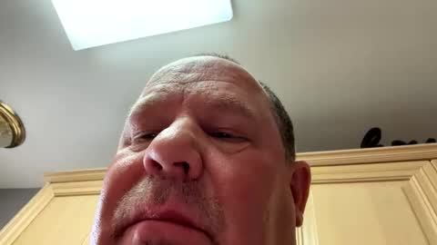 Snapshot of icanmakeyousquirt69 chatting on May 8, 6:13 pm icanmakeyousquirt69 online show from May 8, 6:13 pm