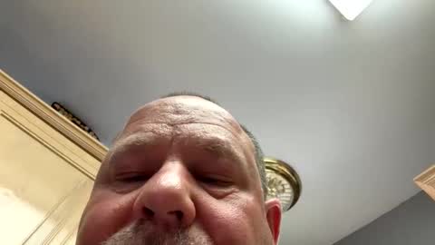 Snapshot of icanmakeyousquirt69 chatting on May 14, 7:20 pm icanmakeyousquirt69 online show from May 14, 7:20 pm