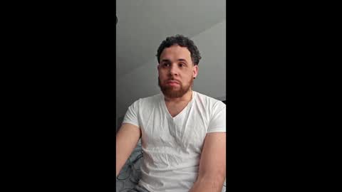 Snapshot of icarra413 chatting on April 3, 7:12 pm icarra413 online show from April 3, 7:12 pm