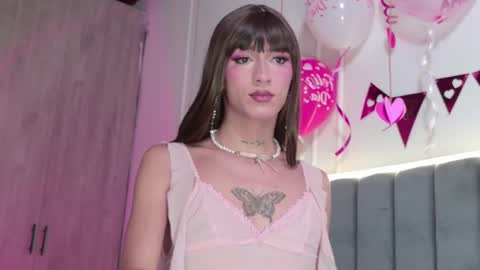 Crystall online show from February 14, 5:21 pm