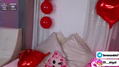 Snapshot of ice_y_abigail chatting on February 14, 12:25 pm ice_y_abigail online show from February 14, 12:25 pm