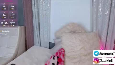 Snapshot of ice_y_abigail chatting on February 24, 4:15 pm ice_y_abigail online show from February 24, 4:15 pm