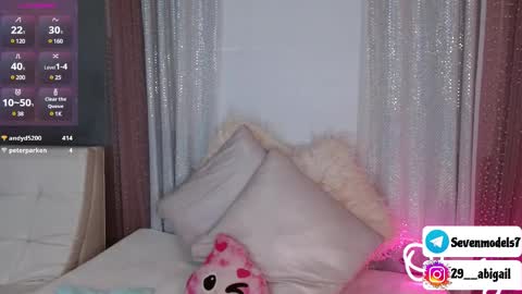 Snapshot of ice_y_abigail chatting on February 28, 12:09 pm ice_y_abigail online show from February 28, 12:09 pm