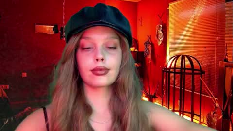 Nina online show from October 5, 3:05 am