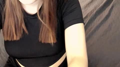 Snapshot of icedanielles chatting on October 13, 12:49 pm Danielle online show from October 13, 12:49 pm