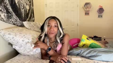 Snapshot of icedmochabree chatting on September 11, 8:31 pm bree summers online show from September 11, 8:31 pm
