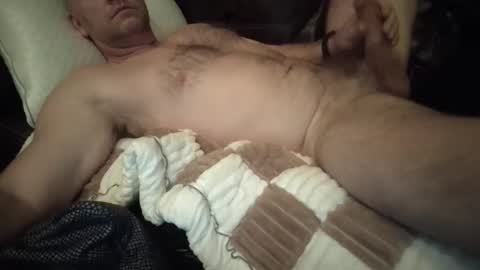 icelandicpimp42 online show from March 21, 11:37 am