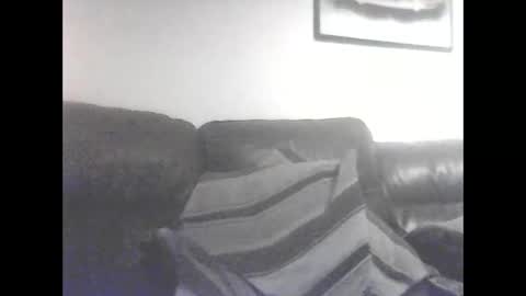 Snapshot of icemandude chatting on November 1, 9:28 pm icemandude online show from November 1, 9:28 pm