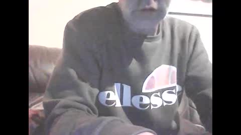 Snapshot of icemandude chatting on March 21, 11:08 pm icemandude online show from March 21, 11:08 pm