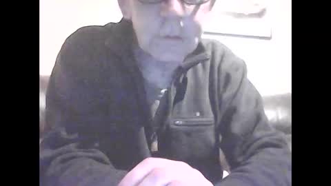 Snapshot of icemandude chatting on March 29, 7:14 pm icemandude online show from March 29, 7:14 pm