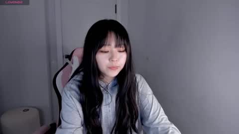 Snapshot of ichigo_o chatting on November 7, 9:26 pm Hitomi online show from November 7, 9:26 pm